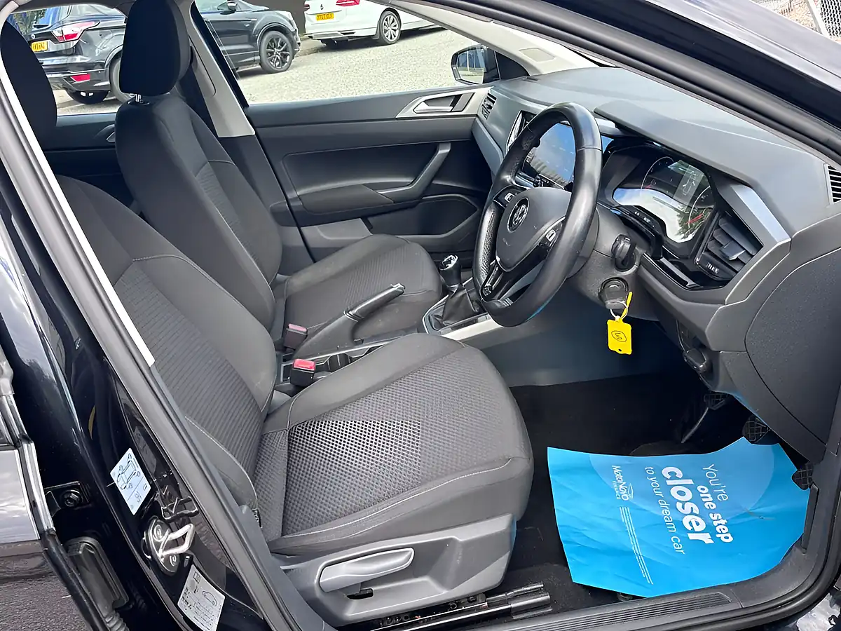 Used 2019 Volkswagen Polo Se Black - Interior and Exterior details 4