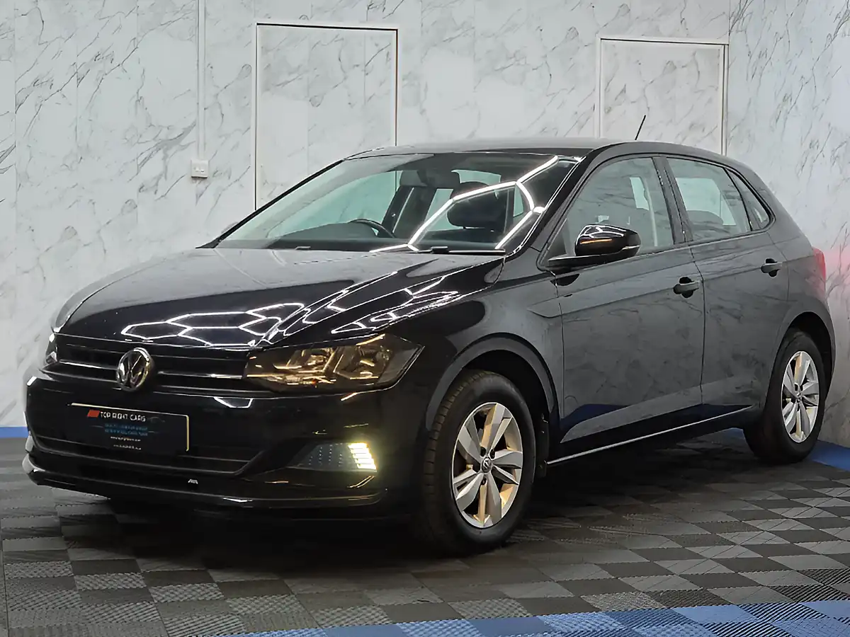 Used 2019 Volkswagen Polo Se Black - Interior and Exterior details 4