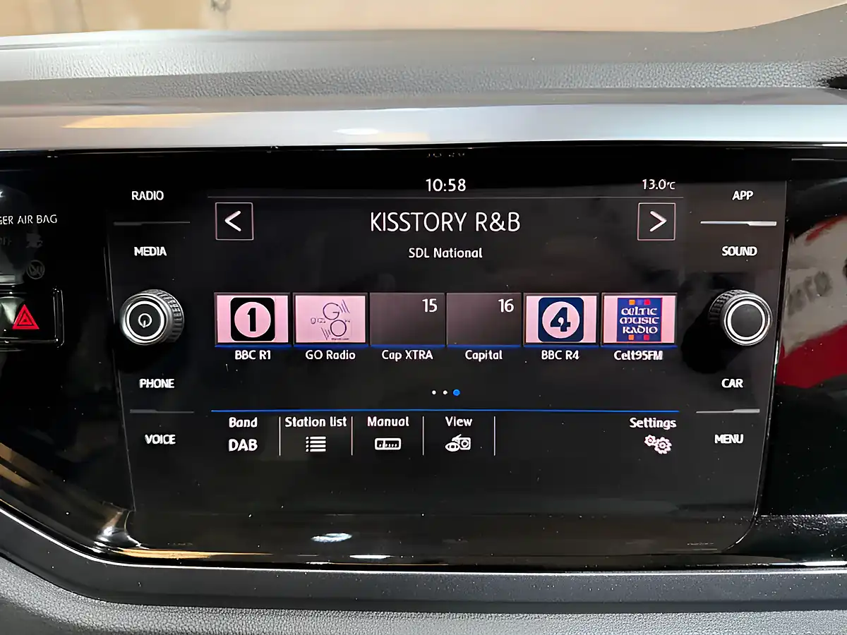 Used 2019 Volkswagen Polo Se Black - Interior and Exterior details 17