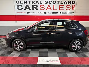 Used 2019 Volkswagen Polo Se Black - Interior and Exterior details 4