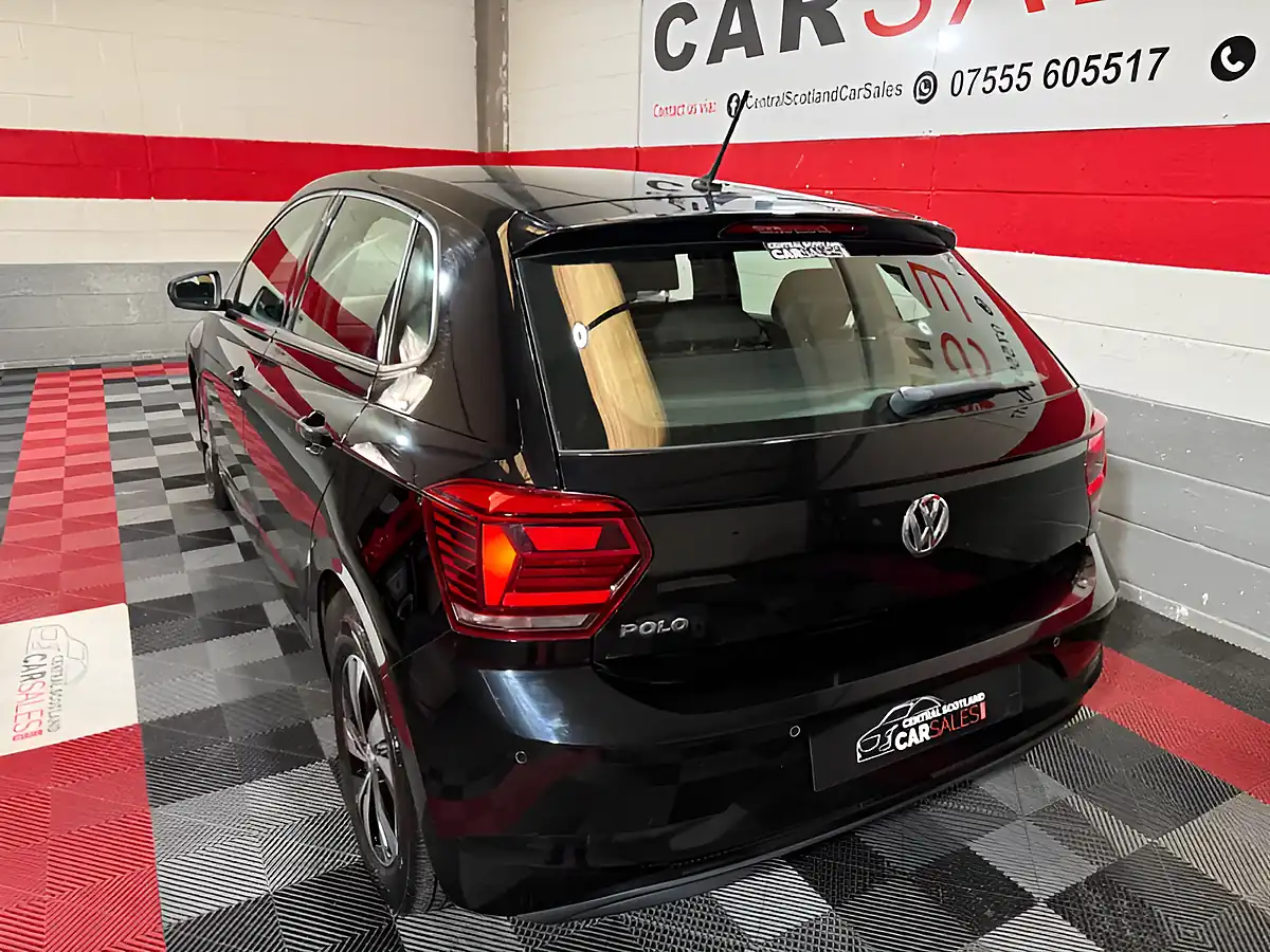 Used 2019 Volkswagen Polo Se Black - Interior and Exterior details 8