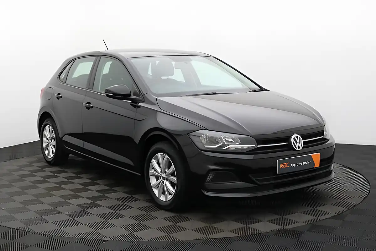 Used 2019 Volkswagen Polo Se Black - Interior and Exterior details 10