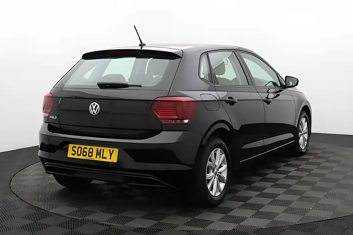 Used 2019 Volkswagen Polo Se Black - Interior and Exterior details 4