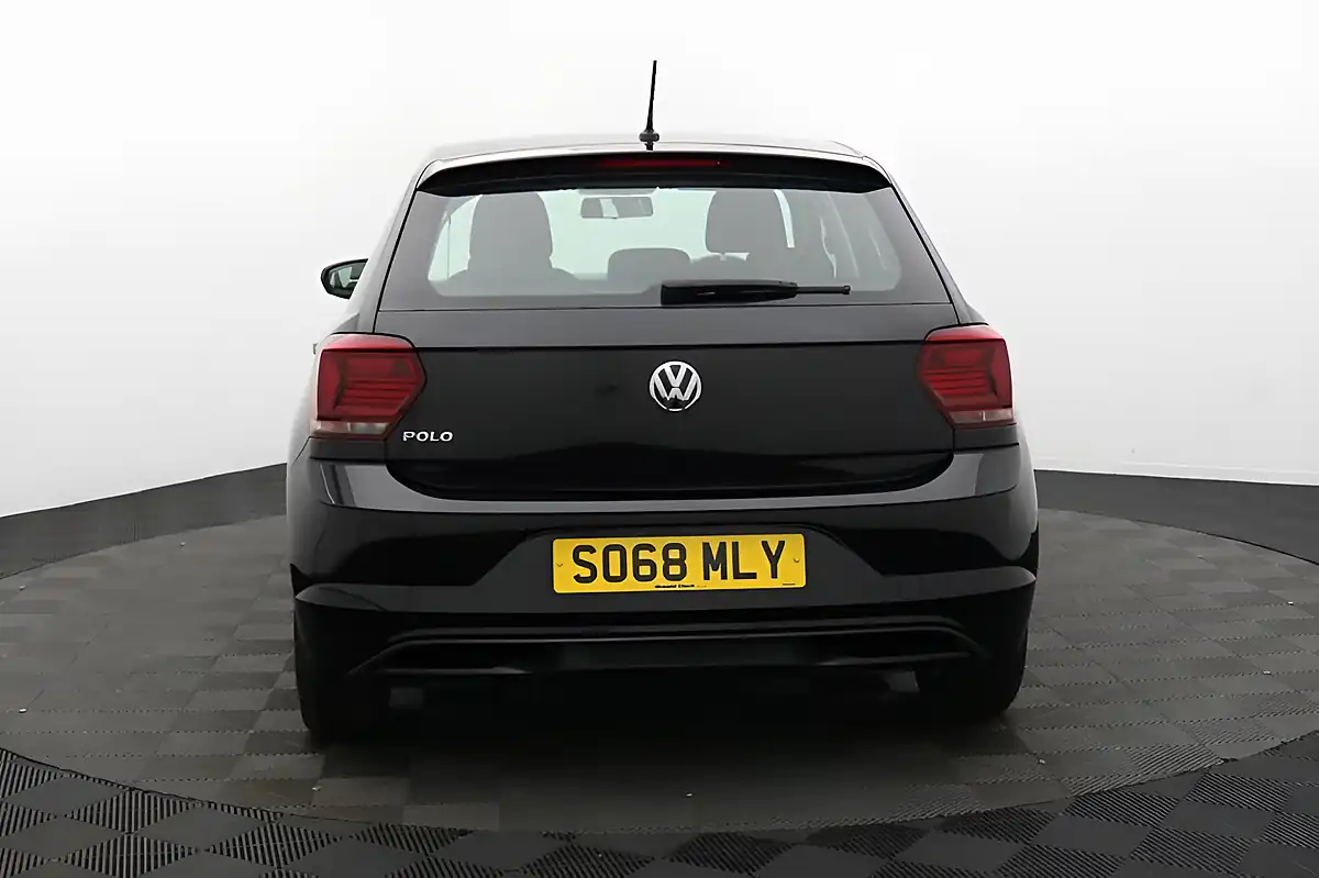 Used 2019 Volkswagen Polo Se Black - Interior and Exterior details 5