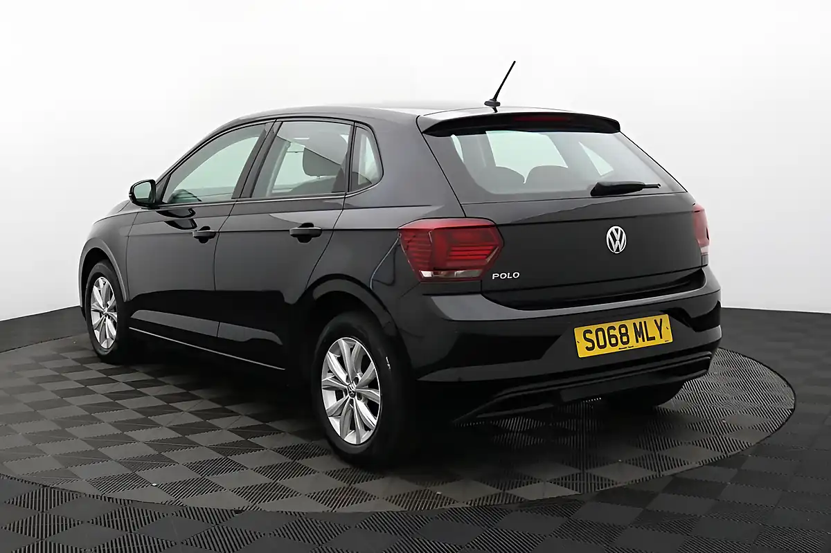 Used 2019 Volkswagen Polo Se Black - Interior and Exterior details 6