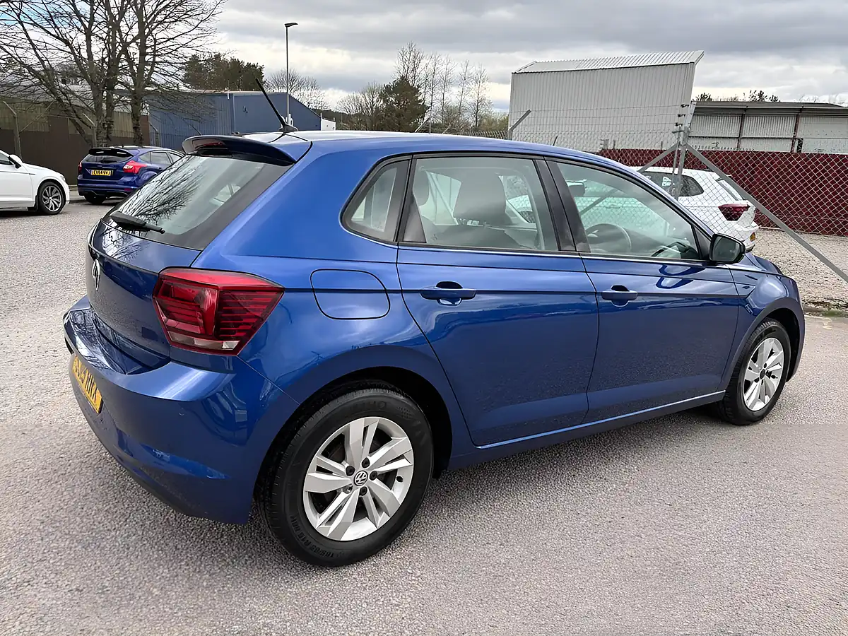 Used 2019 Volkswagen Polo Se Blue - Interior and Exterior details 10