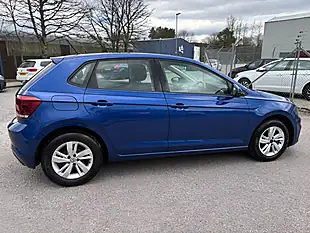Used 2019 Volkswagen Polo Se Blue - Interior and Exterior details 11