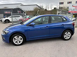 Used 2019 Volkswagen Polo Se Blue - Interior and Exterior details 16