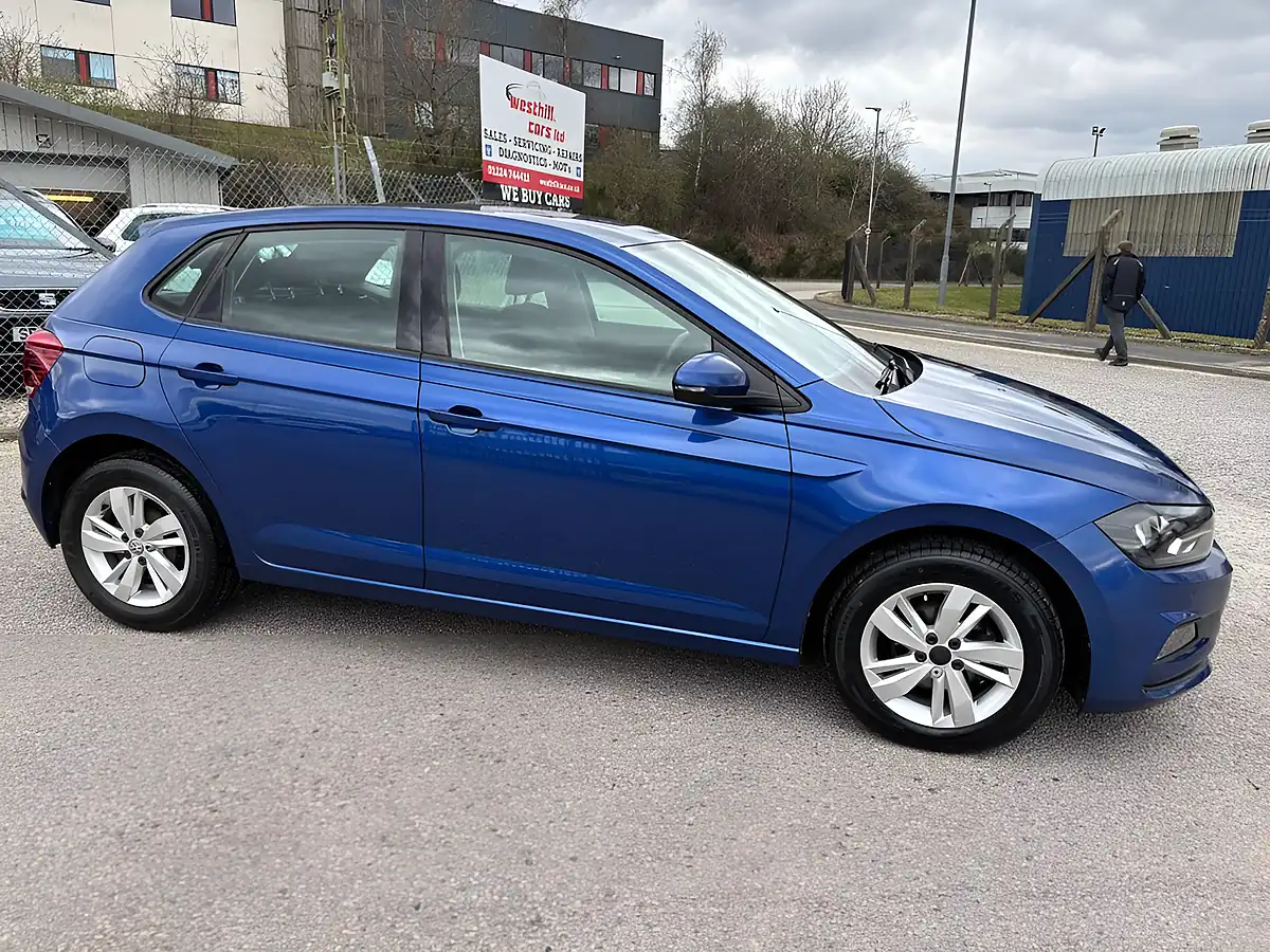 Used 2019 Volkswagen Polo Se Blue - Interior and Exterior details 6