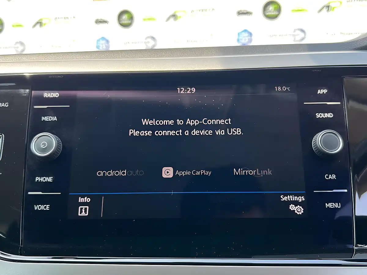 Used 2019 Volkswagen Polo Se Blue - Interior and Exterior details 17