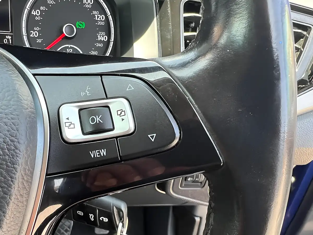 Used 2019 Volkswagen Polo Se Blue - Interior and Exterior details 20