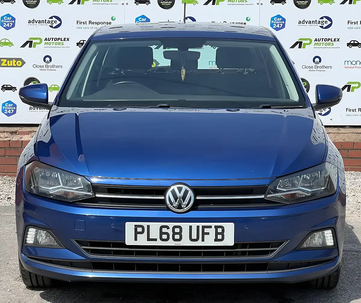 Used 2019 Volkswagen Polo Se Blue - Interior and Exterior details 6