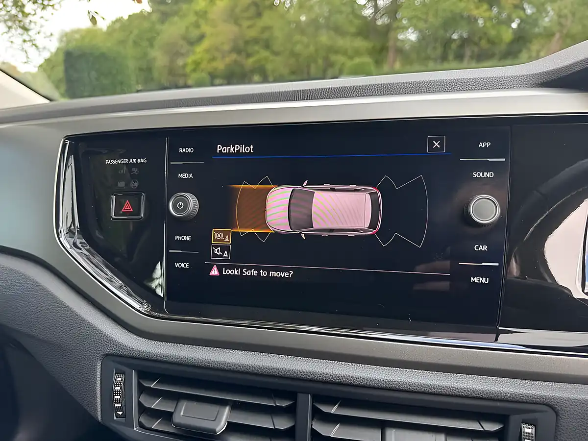 Used 2019 Volkswagen Polo Se Blue - Interior and Exterior details 14