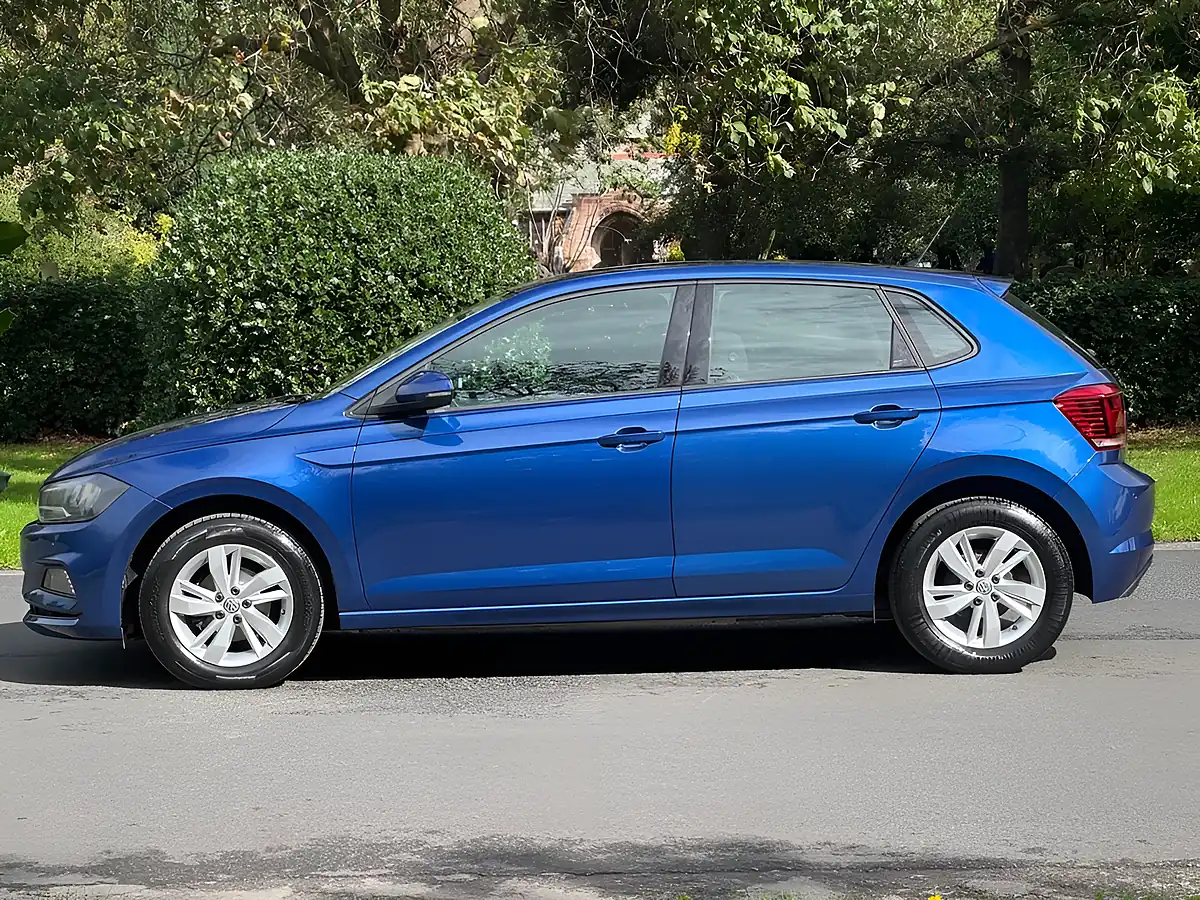 Used 2019 Volkswagen Polo Se Blue - Interior and Exterior details 2