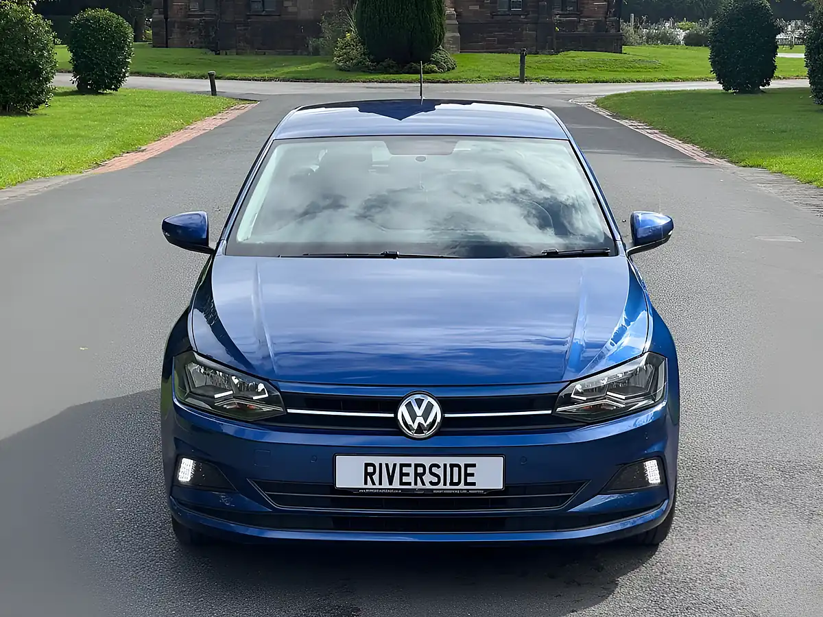Used 2019 Volkswagen Polo Se Blue - Interior and Exterior details 8