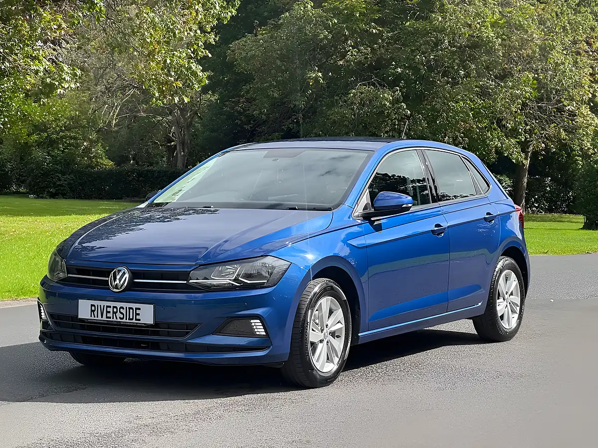 Used 2019 Volkswagen Polo Se Blue - Interior and Exterior details 9
