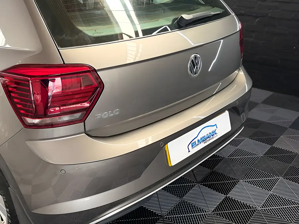 Used 2019 Volkswagen Polo Se Grey - Interior and Exterior details 10