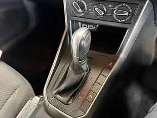 Used 2019 Volkswagen Polo Se Grey - Interior and Exterior details 14