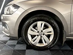 Used 2019 Volkswagen Polo Se Grey - Interior and Exterior details 4