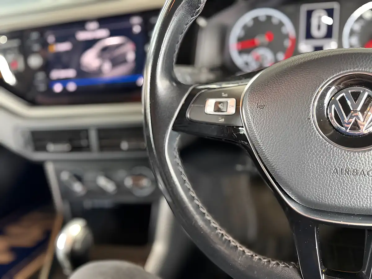 Used 2019 Volkswagen Polo Se Grey - Interior and Exterior details 7
