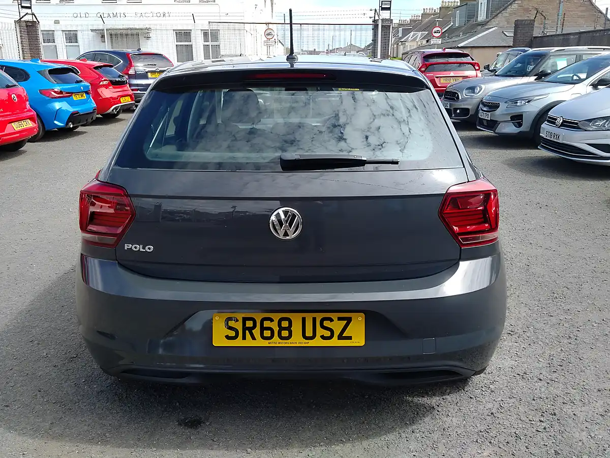 Used 2019 Volkswagen Polo Se Grey - Interior and Exterior details 5