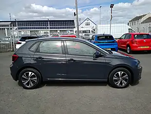 Used 2019 Volkswagen Polo Se Grey - Interior and Exterior details 7