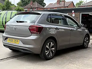 Used 2019 Volkswagen Polo Se Grey - Interior and Exterior details 6