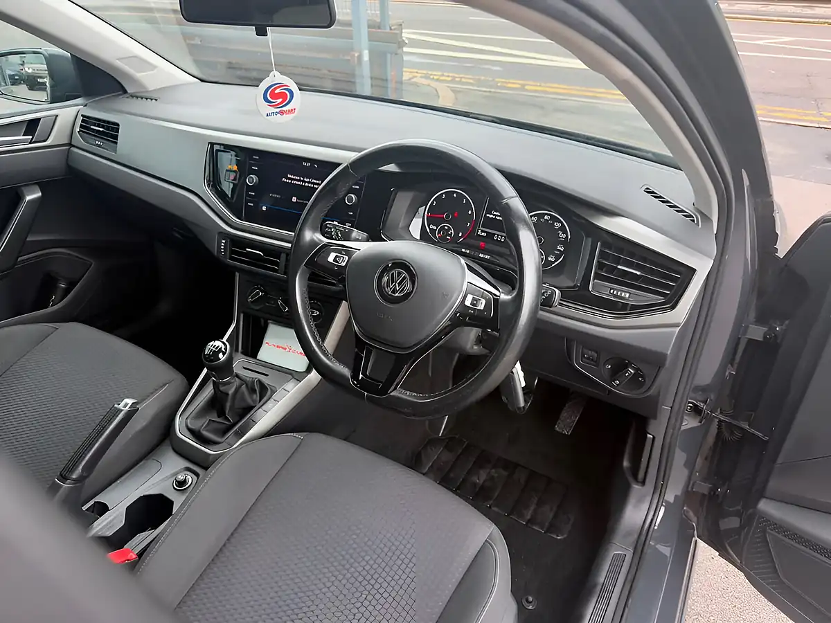 Used 2019 Volkswagen Polo Se Grey - Interior and Exterior details 13