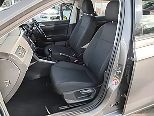 Used 2019 Volkswagen Polo Se Grey - Interior and Exterior details 17
