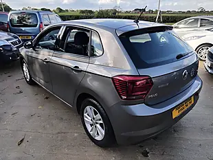 Used 2019 Volkswagen Polo Se Grey - Interior and Exterior details 7