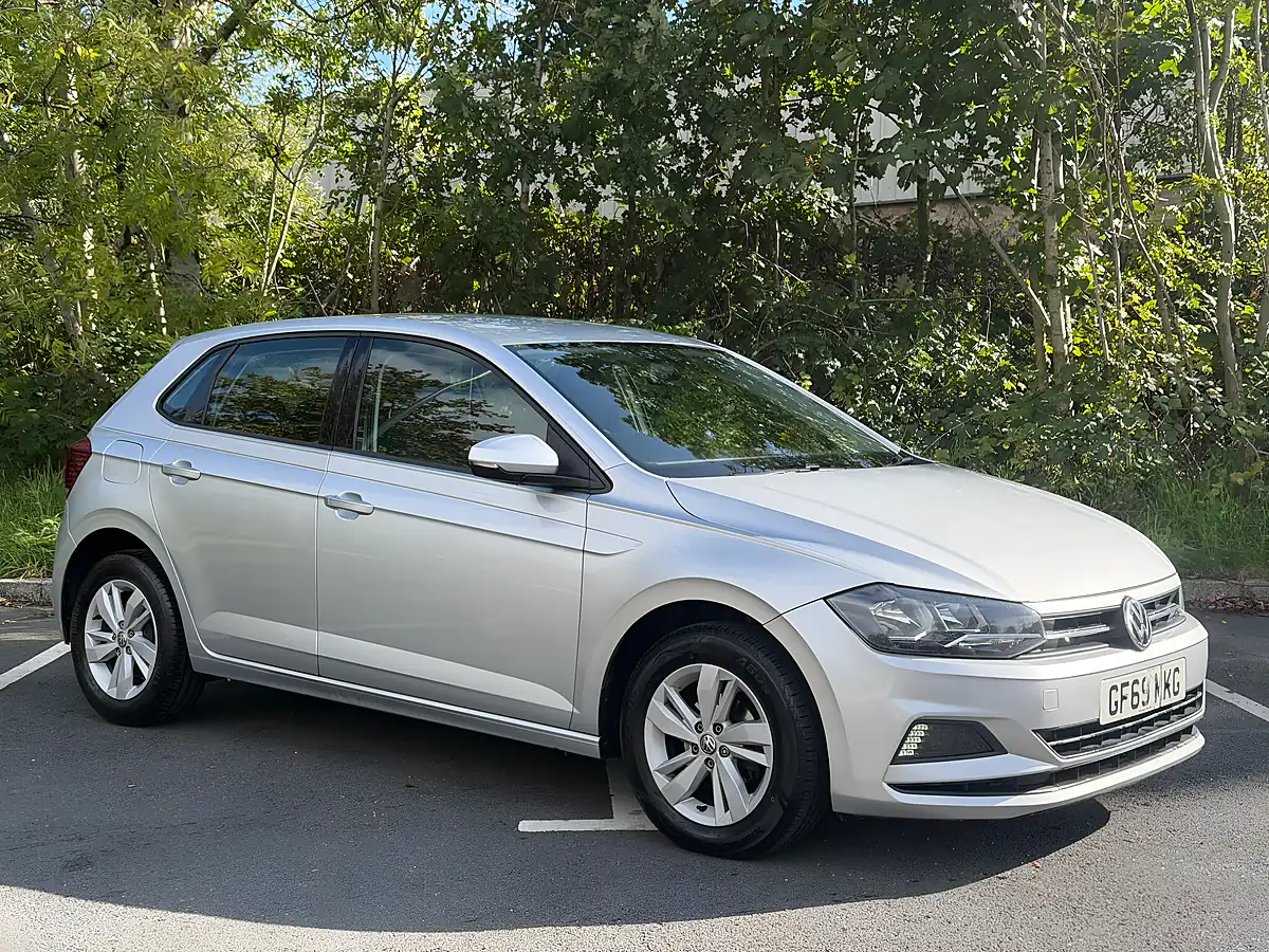 Used 2019 Volkswagen Polo Se - Front View