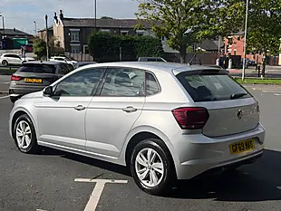 Used 2019 Volkswagen Polo Se - Interior and Exterior details 16