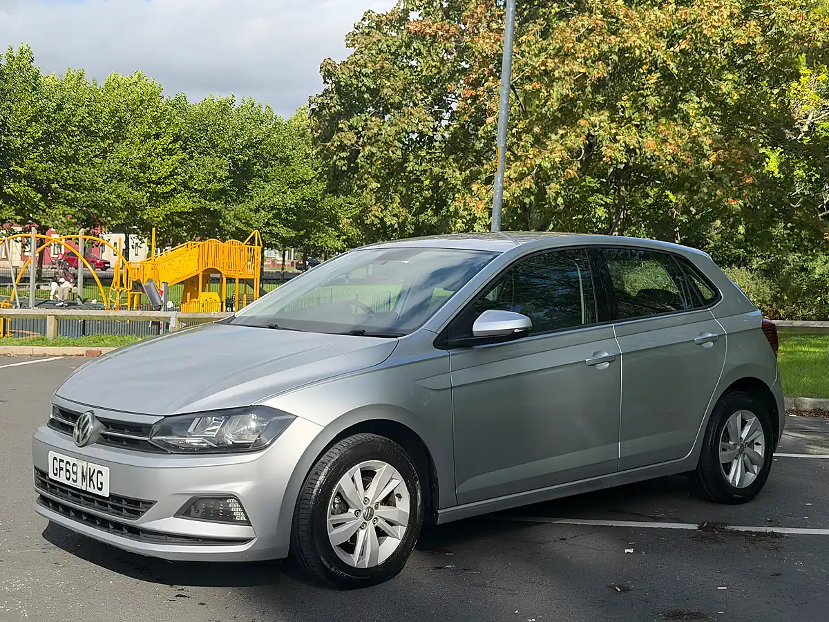Used 2019 Volkswagen Polo Se - Interior and Exterior details 3