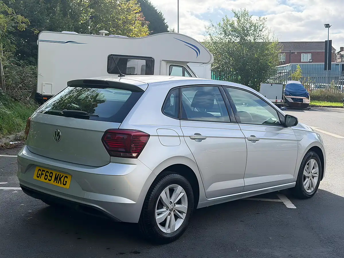 Used 2019 Volkswagen Polo Se - Interior and Exterior details 5