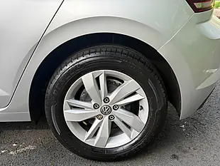 Used 2019 Volkswagen Polo Se - Interior and Exterior details 9