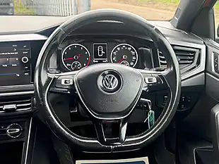 Used 2019 Volkswagen Polo Se Orange - Interior and Exterior details 10