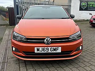 Used 2019 Volkswagen Polo Se Orange - Interior and Exterior details 2