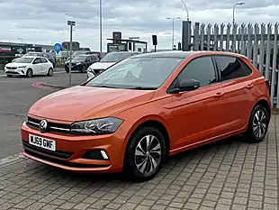 Used 2019 Volkswagen Polo Se Orange - Interior and Exterior details 3