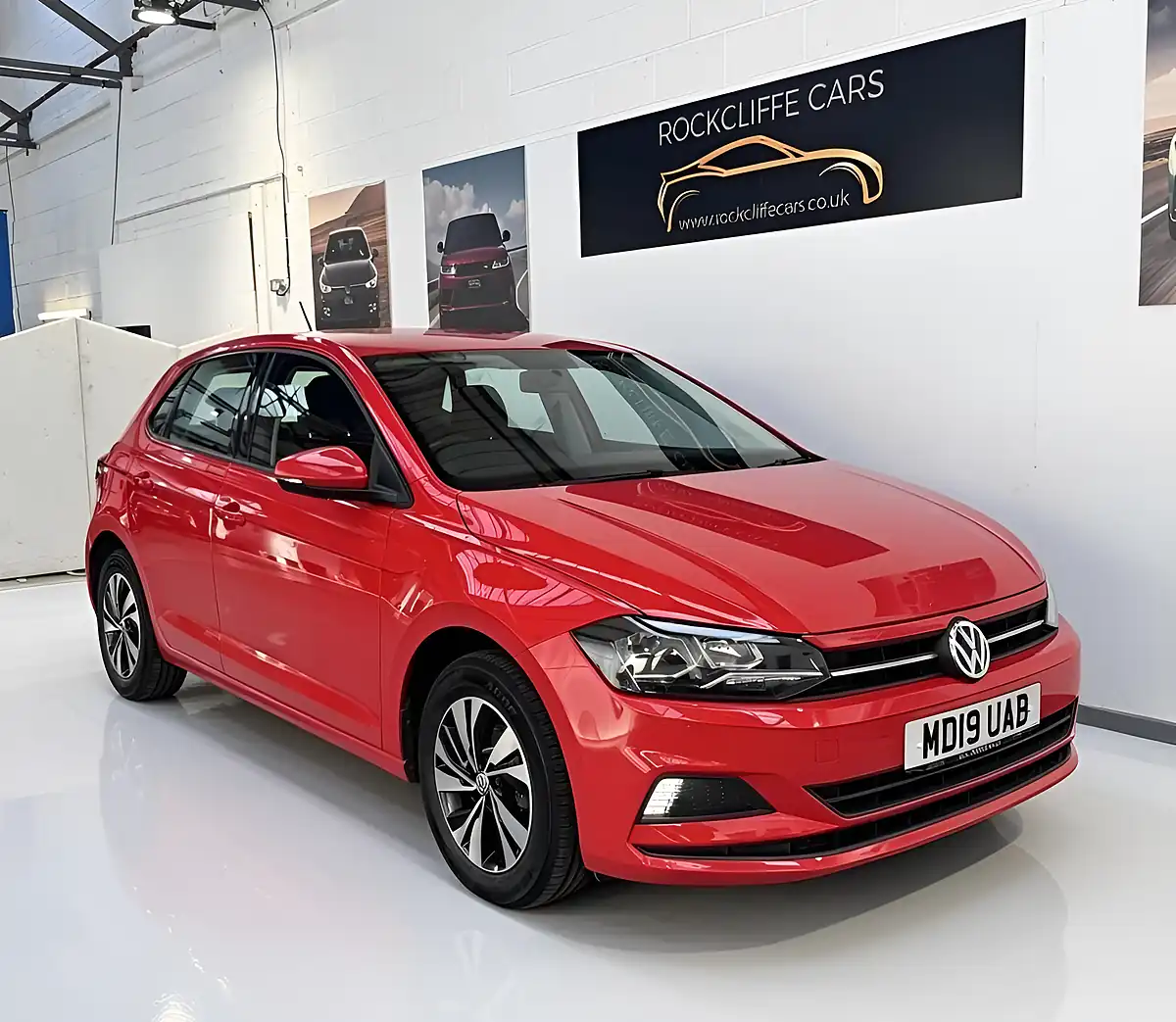 Used 2019 Volkswagen Polo Se Red - Interior and Exterior details 18
