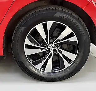 Used 2019 Volkswagen Polo Se Red - Interior and Exterior details 7