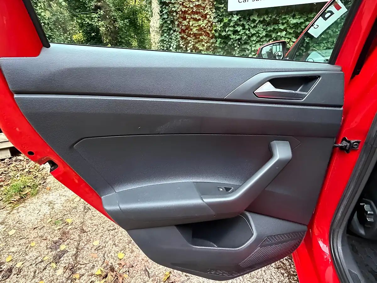 Used 2019 Volkswagen Polo Se Red - Interior and Exterior details 18