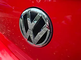 Used 2019 Volkswagen Polo Se Red - Interior and Exterior details 5