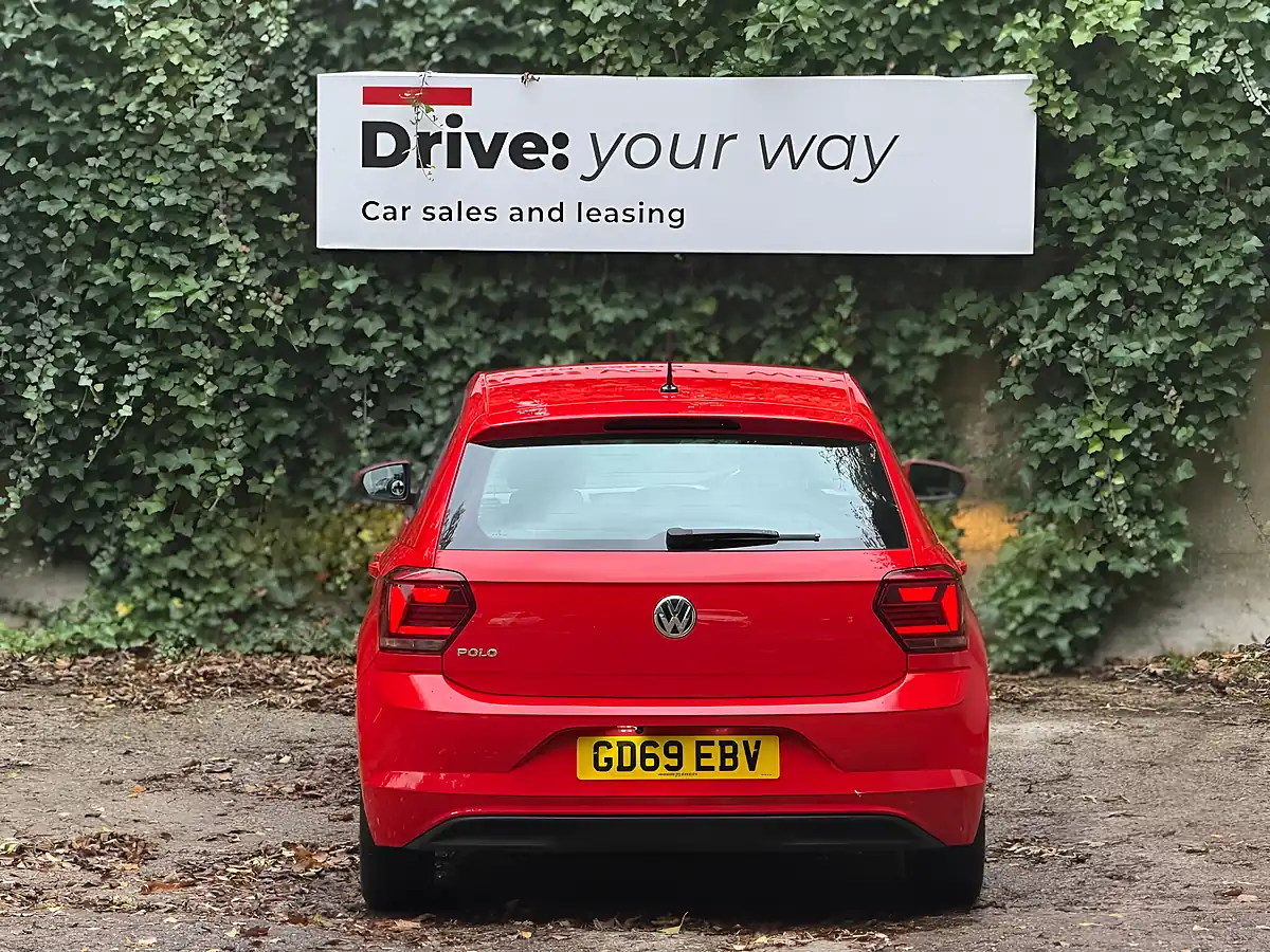 Used 2019 Volkswagen Polo Se Red - Interior and Exterior details 6