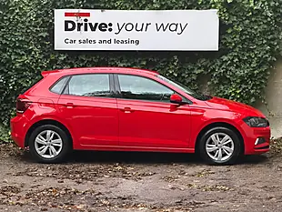 Used 2019 Volkswagen Polo Se Red - Interior and Exterior details 9