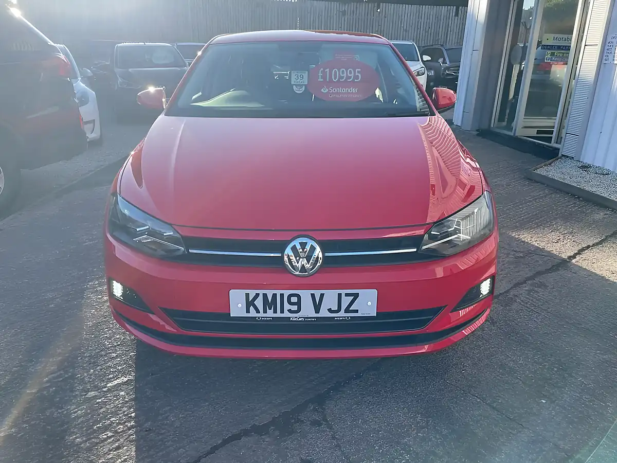 Used 2019 Volkswagen Polo Se Red - Interior and Exterior details 2