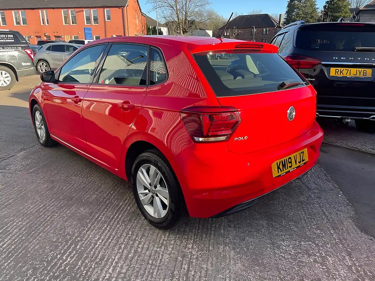 Used 2019 Volkswagen Polo Se Red - Interior and Exterior details 6