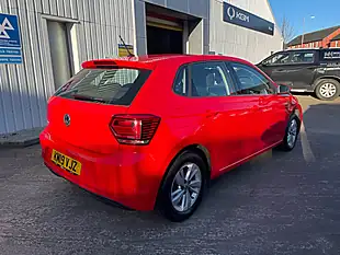 Used 2019 Volkswagen Polo Se Red - Interior and Exterior details 8
