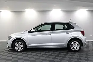 Used 2019 Volkswagen Polo Se Silver - Interior and Exterior details 17