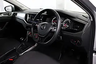 Used 2019 Volkswagen Polo Se Silver - Interior and Exterior details 4