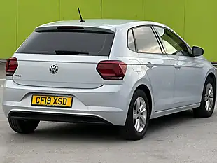 Used 2019 Volkswagen Polo Se Silver - Interior and Exterior details 4